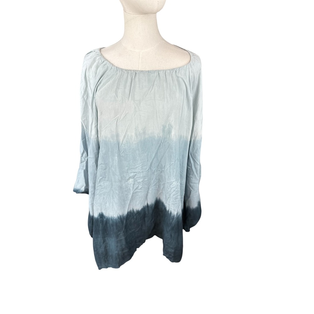 Johnny Was Ombre Tunic Top Small Blue Grey off shoulder Boho Dip Dye Long Sleeve